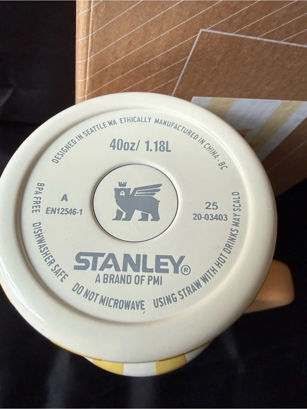 New Stanley 40oz Quencher H2.0 Tumbler - Classy Yellow Stripe - Picture 7 of 7